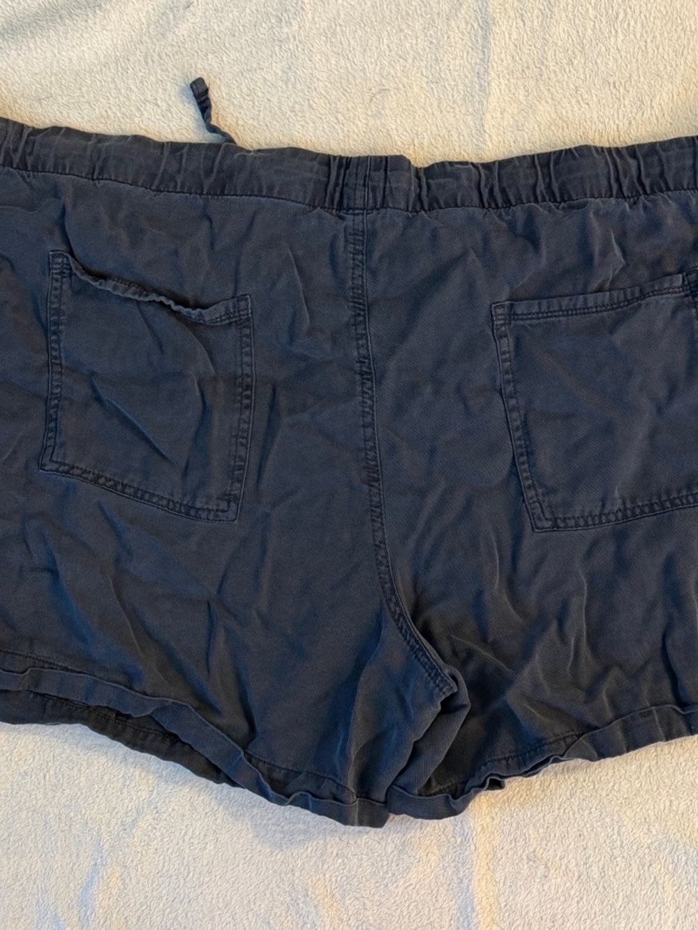 GAP Women's Navy Drawstring Casual Athletic Shorts - Picture 3 of 5